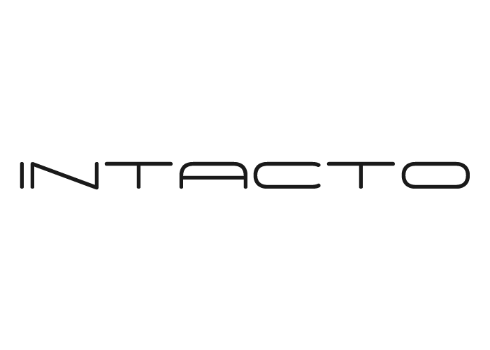Intacto